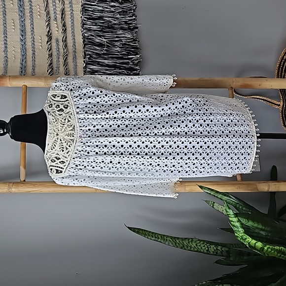 St. Barths Eyelet/Battenburg LaceTunic/Cover up - Picture 3 of 7